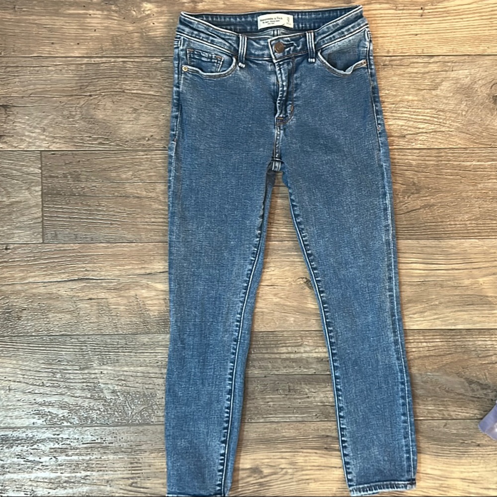 Abercrombie & fitch jeans